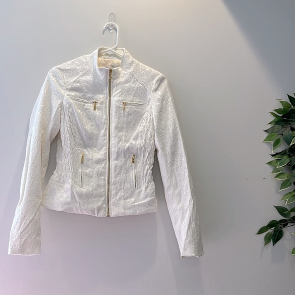 Guess vintage off white gold zipper jacket